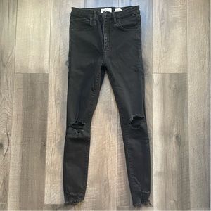 Black Distressed Jeans